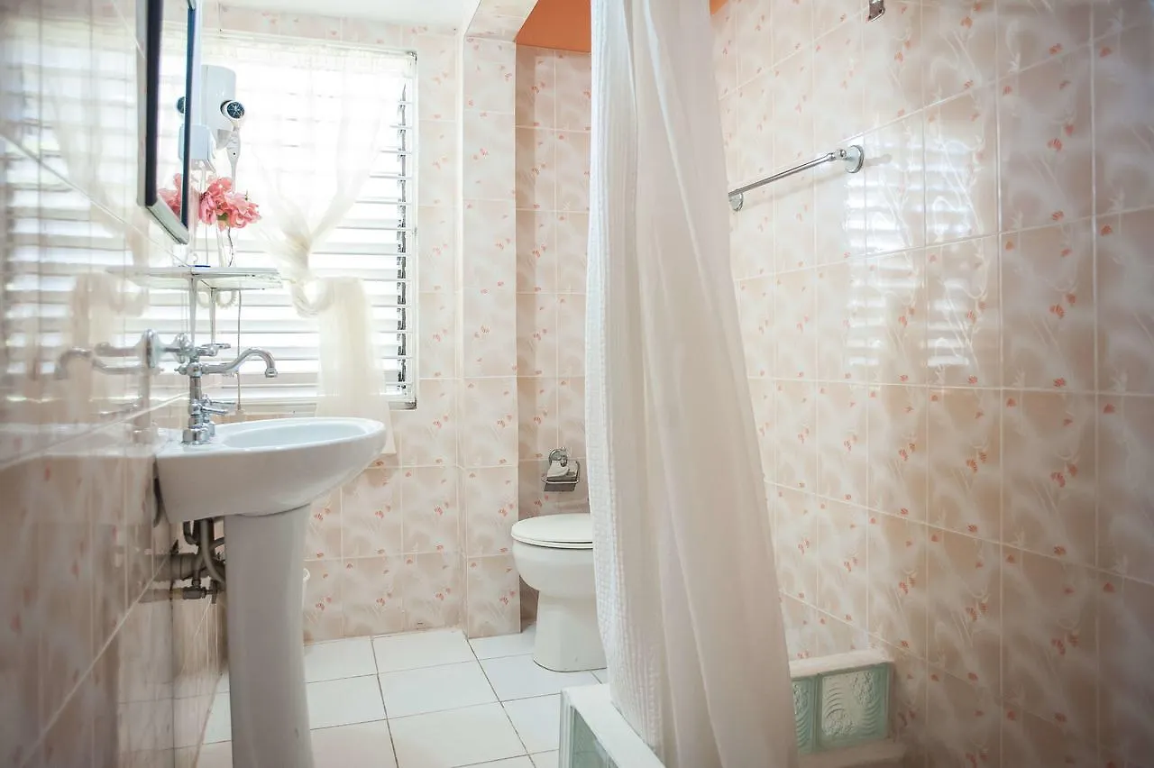Diamond Villa Guest House Montego Bay 0*,